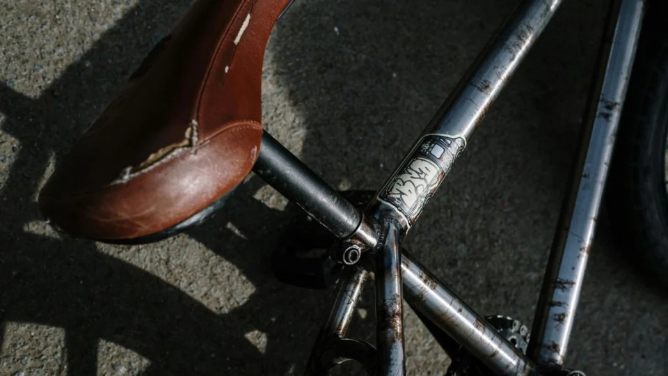 Dois ciclistas morrem atropelados na RR 207, no Cantá