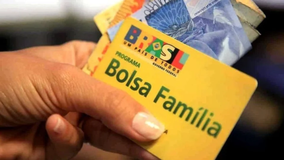 Bolsa Família: Caixa paga beneficiários com NIS de final 2