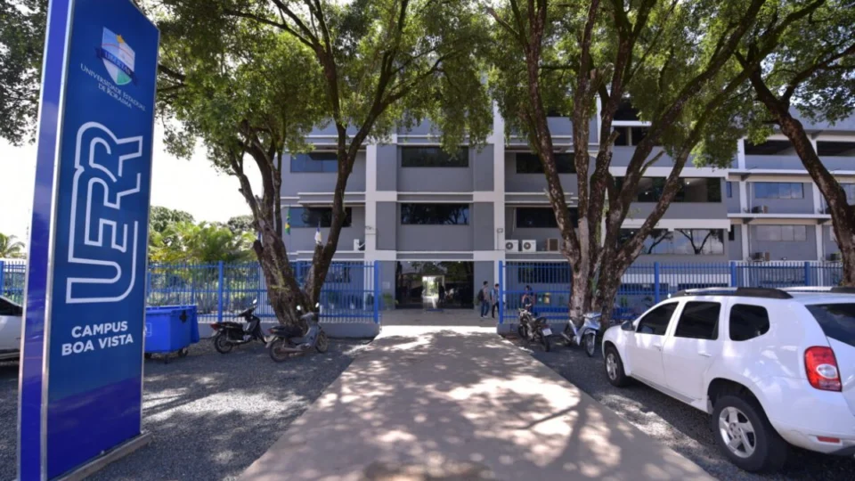 UERR vai organizar concurso da PM; salários são acima de R$12 mil