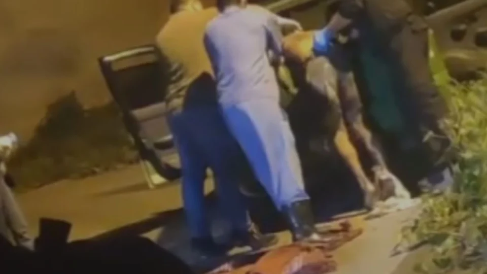 Corpo é encontrado com bilhete misterioso em Manaus