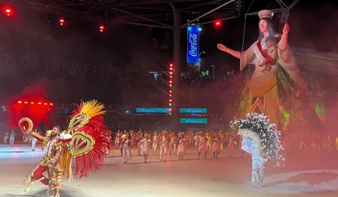 Festival de Parintins: Garantido abre terceira noite com mensagem de esperança