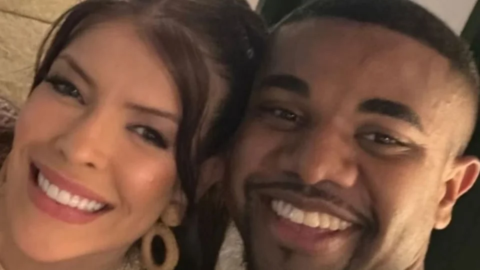 Jaqueline Grohalski abre o jogo sobre relação com Davi