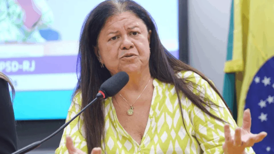 Comissão da Câmara aprova criação de cadastro de pedófilos