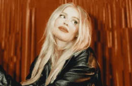 Luísa Sonza dá bronca em fã que pedia foto durante show: ‘eu não’