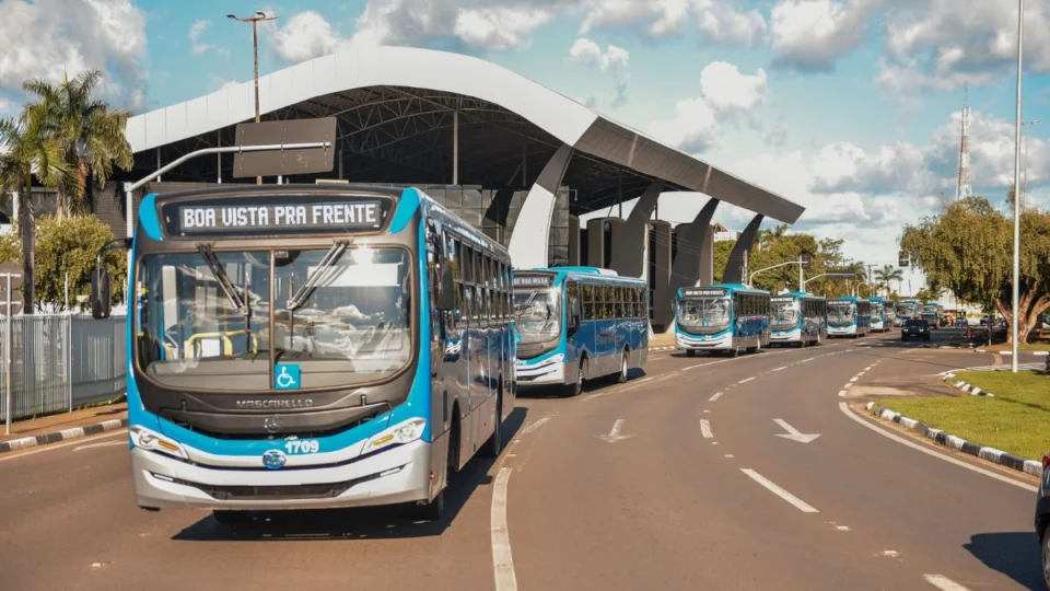 Ônibus quebrados e superlotados: população de Boa Vista cobra melhorias no transporte público