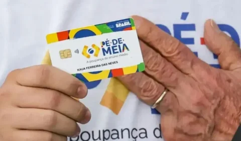 Pé-de-Meia paga mais R$ 200 a estudantes nesta terça (24); veja quem recebe
