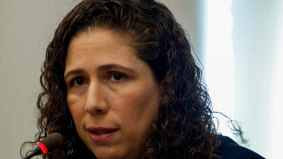 Saiba se os concursos públicos serão afetados pelo corte no orçamento