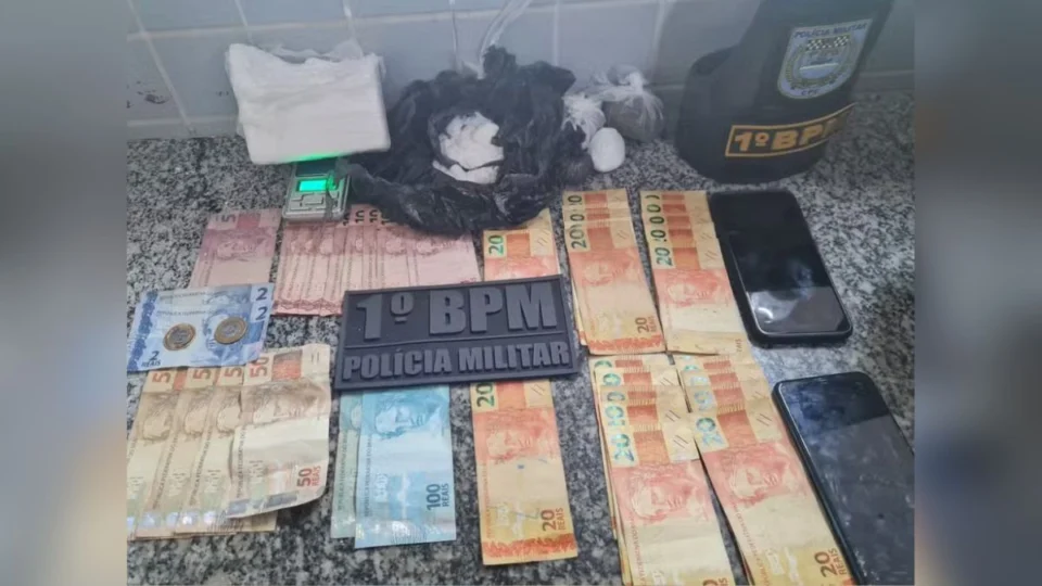 Grávida e mototaxista são presos por tráfico de drogas em Boa Vista