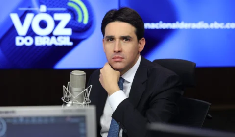 Voa Brasil: Estudantes serão os próximos beneficiados