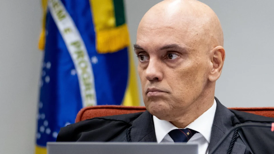 Moraes retira sigilo do caso das joias que indiciou Bolsonaro