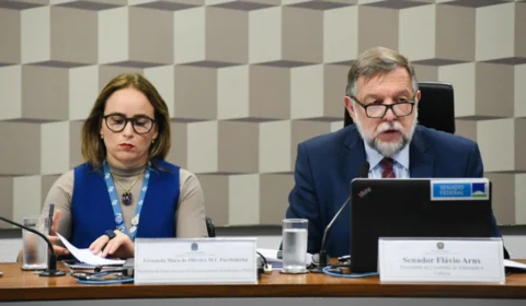 Regime especial para alunos em tratamento vai a plenário