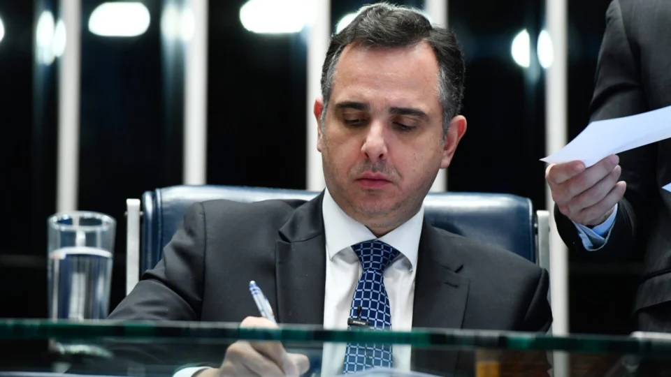 Pacheco quer urgência na votação de projeto sobre dívidas estaduais