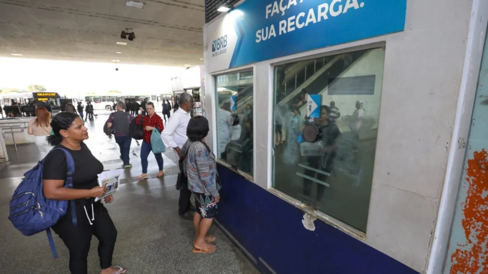 Mais de 8,6 mil passageiros aderiram ao cartão BRB Mobilidade no DF