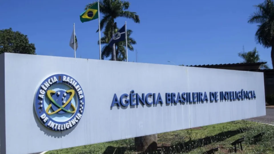 PF faz operação contra espionagem ilegal da Abin