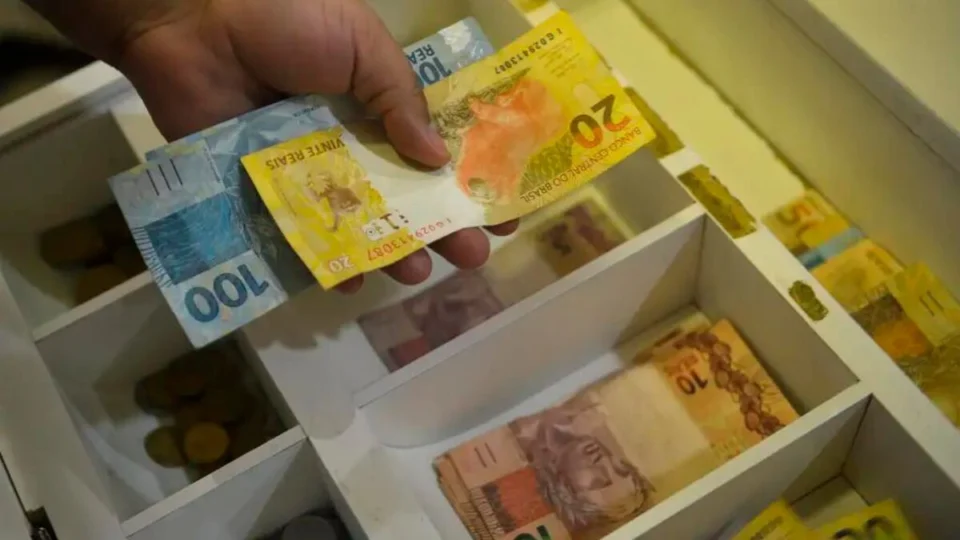 Expansão do Desenrola Pequenos Negócios: contratos Superam R$ 2,4 Bilhões