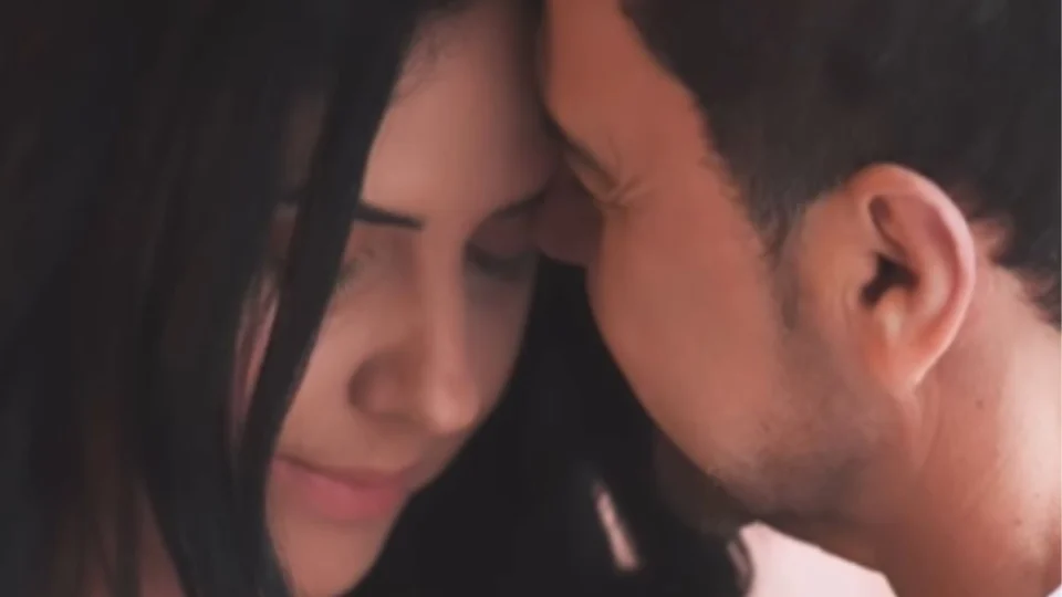 Zezé di Camargo relata procedimento “dolorido” para se tornar pai