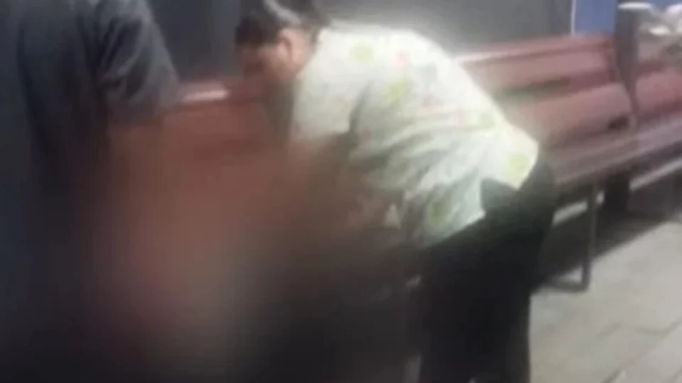 Moradora em situação de rua é morta a pauladas no AM