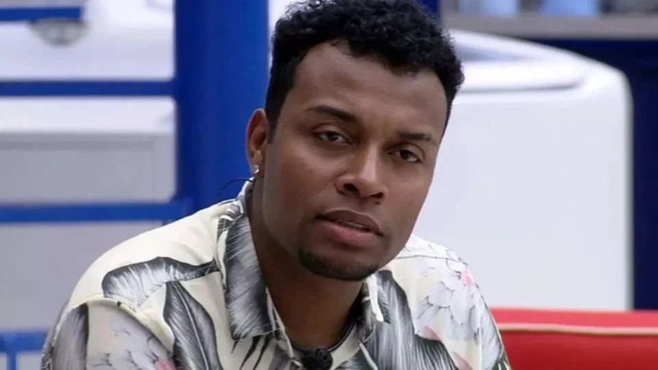 Nego Di é preso por suspeita de aplicar golpe que deixou prejuízo de R$ 5 milhões