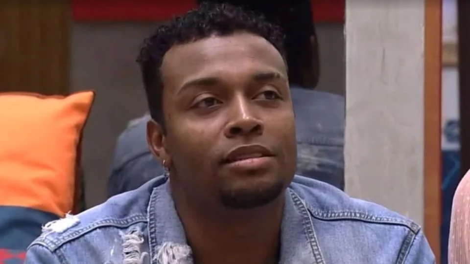 Ex-BBB Nego Di consegue liberdade provisória após 130 dias na prisão