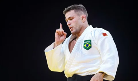 Olimpíadas 2024: William do judô garante 1ª medalha para o Brasil