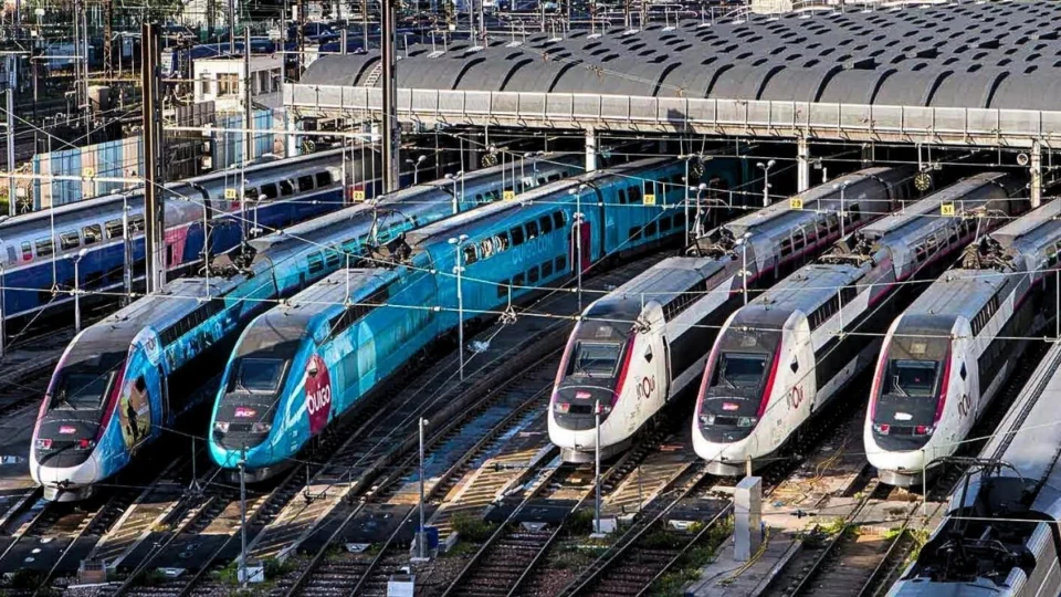 Olimpíadas 2024: trens na França sofrem ataques incendiários