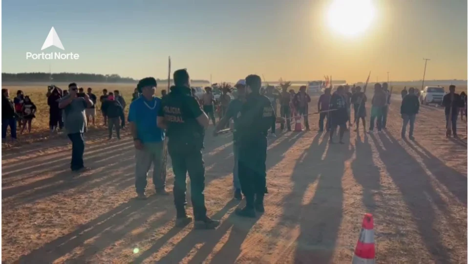 Polícia e Funai evitam conflito entre indígenas, em Vilhena 