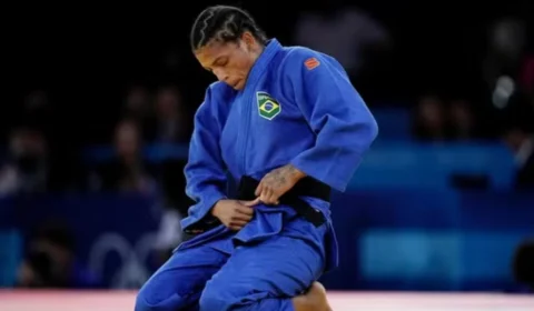 Olimpíadas 2024: Rafaela Silva perde disputa pelo bronze no judô