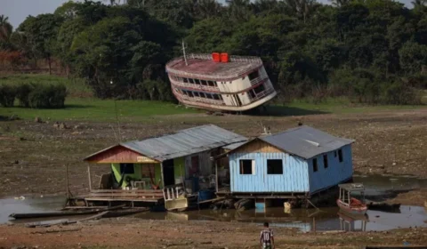 Seca no Amazonas atinge 10 mil pessoas e gera desabastecimento