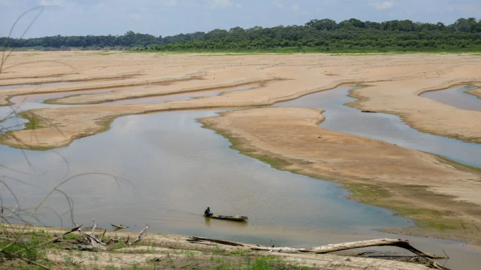 Seca no AM: navegação noturna no rio Madeira é proibida por conta da estiagem