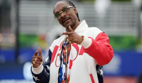 Snoop Dogg vai carregar tocha olímpica antes da abertura