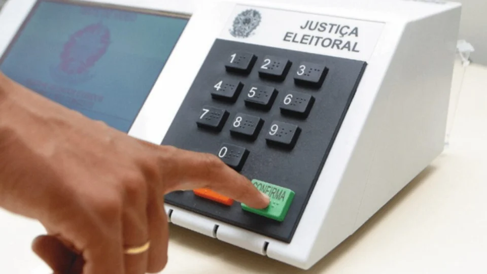 Eleições 2024: quem tem prioridade para votar?