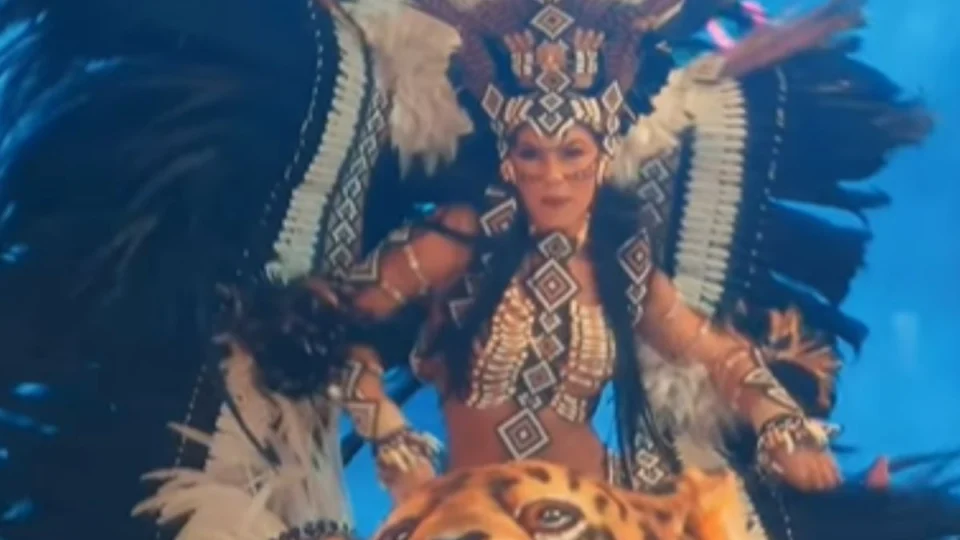 Festival de Parintins: relembre as 3 transmutações de Marciele Albuquerque