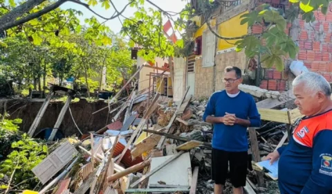 Desmoronamento no bairro Baixada da Colina em Rio Branco