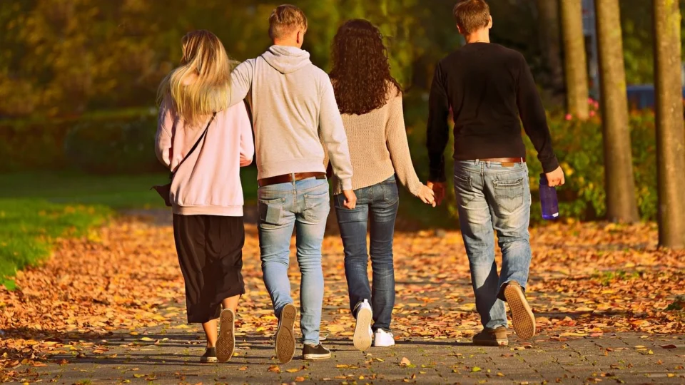 Veja 10 frases para enviar no Dia do Amigo, celebrado neste sábado (20/07)