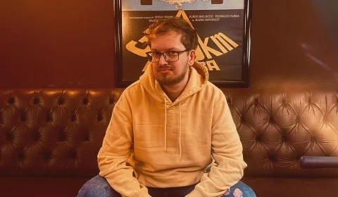 Ator que viralizou com fetiche polêmico pede ajuda: ‘desempregado’