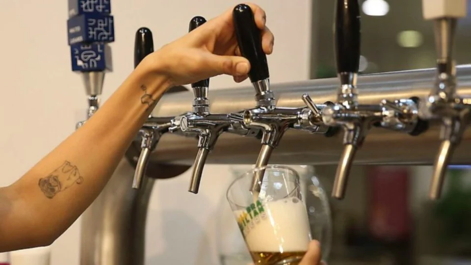 Bebida alcoólica pode ser tributada de acordo com teor de álcool