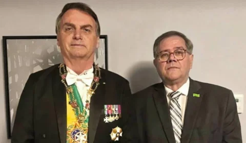Médico de Bolsonaro foi funcionário fantasma nos EUA, diz Apex
