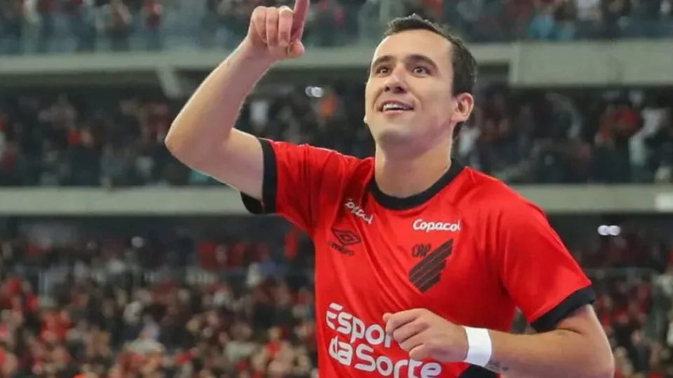 Athletico-PR x Fluminense: saiba onde assistir ao vivo hoje (01/12)