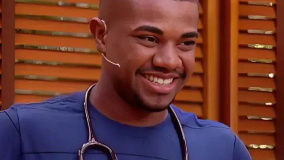 Em vídeo, Davi diz que não está com pressa de cursar medicina