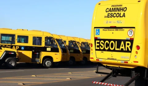 MEC libera recursos para escolas de cidades com contas pendentes