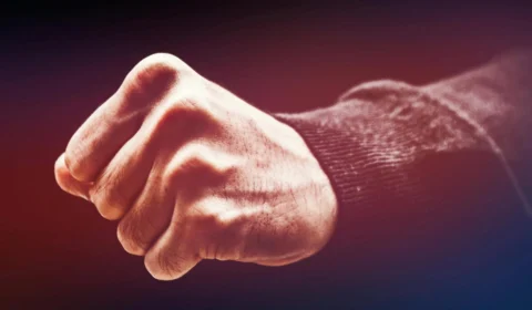 Motorista é agredida após acidente entre carro e bicicleta em Boa Vista