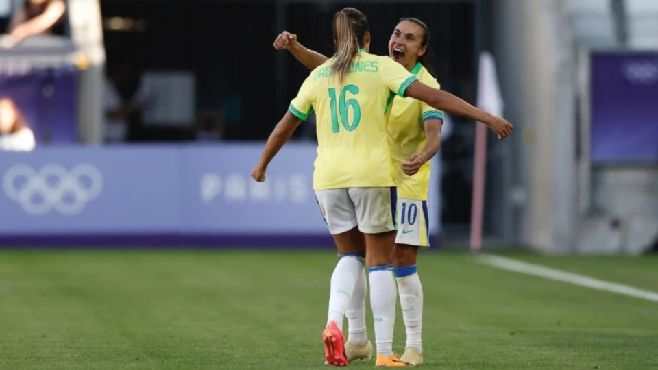 Olimpíadas 2024: Brasil é prata no futebol feminino; veja placar