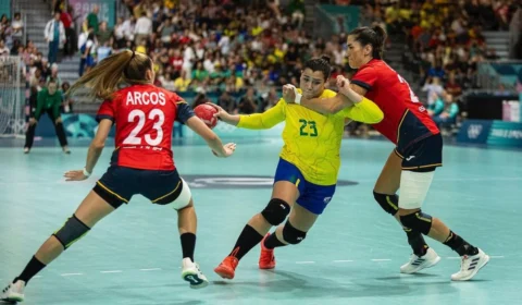 Olimpíadas 2024: Brasil vence a Espanha na estreia do handebol