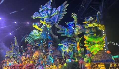 Festival de Parintins: Caprichoso encerra com transformações e ritual Awa Guajá