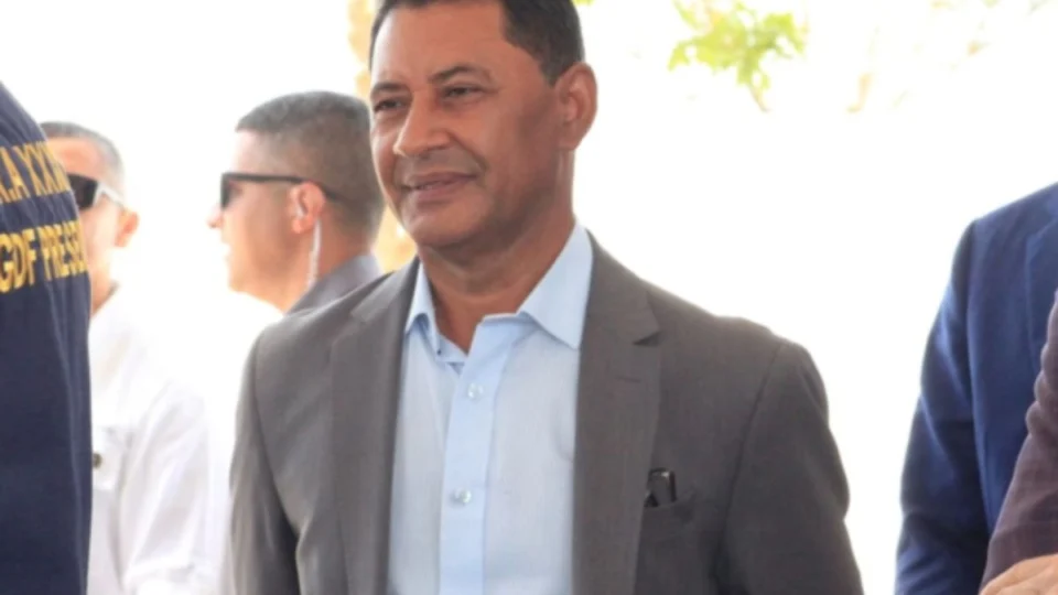 Pastor é flagrado no motel com “irmã” da congregação