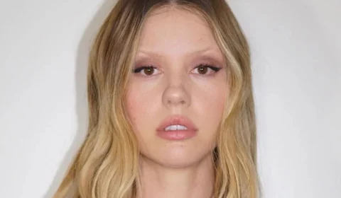 Quanto tempo Mia Goth morou no Brasil? Conheça atriz de MaXXXine