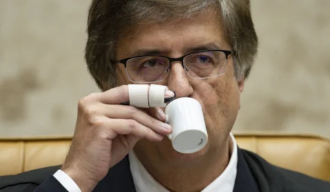 Gonet terá prazo estendido para decidir sobre denúncia contra Bolsonaro