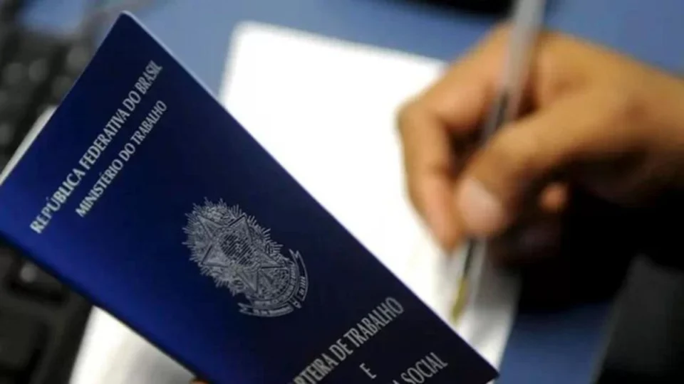 Sine Manaus oferta 262 vagas de emprego nesta terça (23); confira