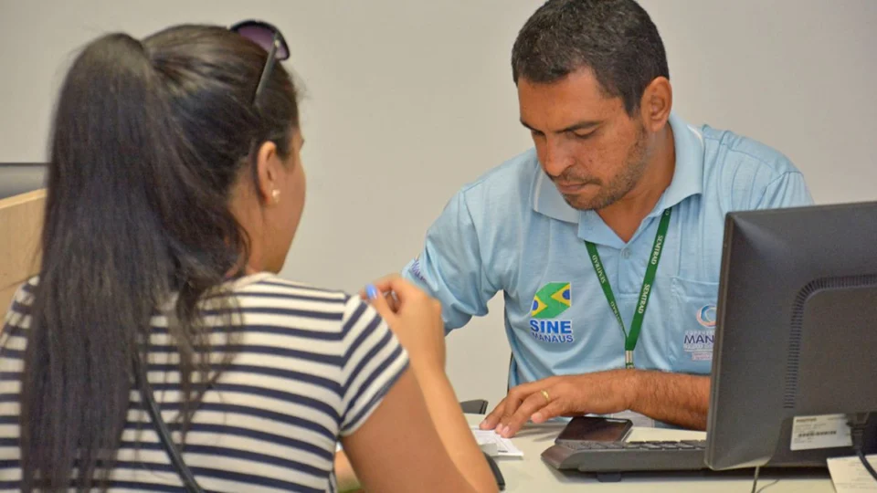 Emprego: Sines ofertam 324 vagas nesta sexta (5) em Manaus