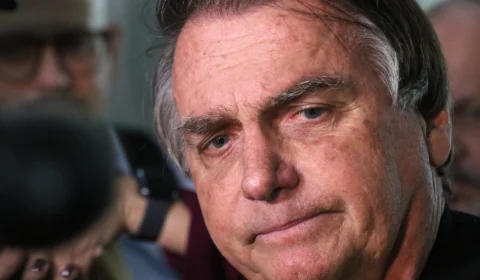 PF especifica valores recebidos por Bolsonaro na venda de joias